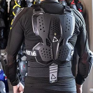 Защита панцирь Leatt Body Protector 3.5 (черн, L)