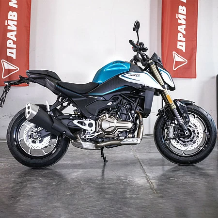 Мотоцикл QJ SRK 550 (голубой) 2026г.